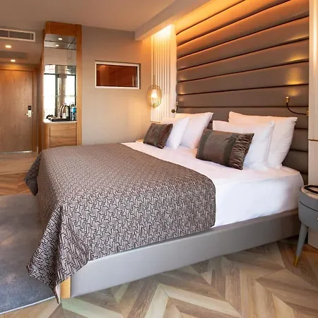 Alexia & (adults Only) Szálloda 5*