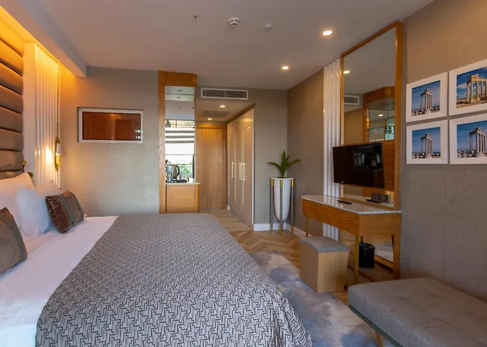 Hotel Alexia & (adults Only) 5*