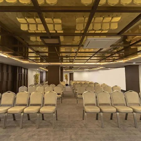 Alexia & (adults Only) Otel 5*
