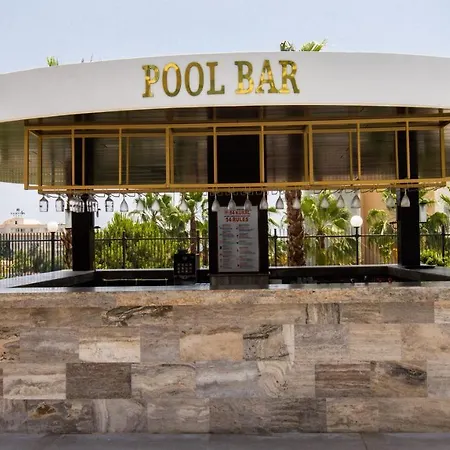 Alexia & (adults Only) سيدي